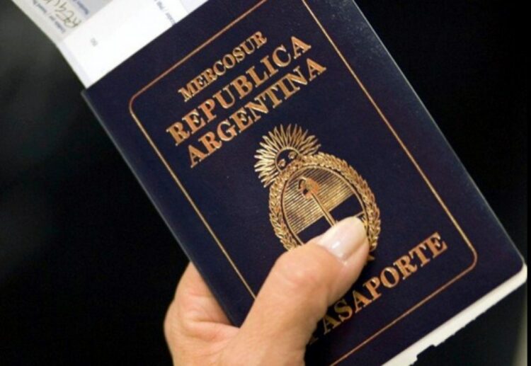 Pasaportes en problemas