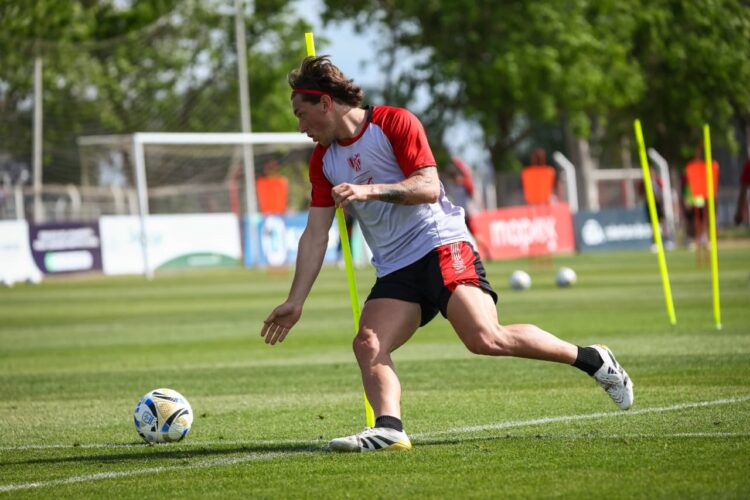 El delantero Luca Klimowickz.