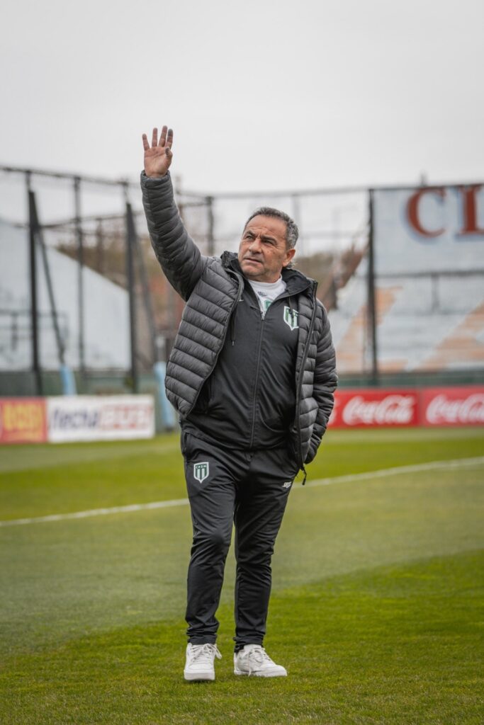 “Queremos pelear hasta el final”: Gustavo Coleoni y el presente de San Miguel en la Primera Nacional