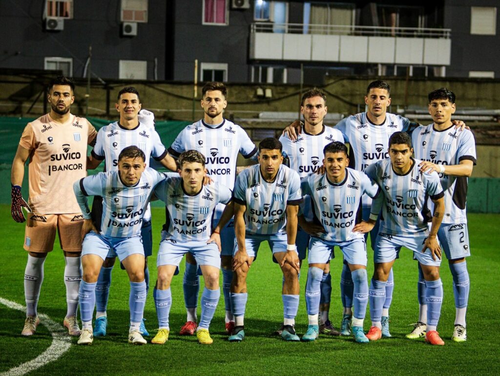 Racing igualó 2-2 con Ferro y sigue fuera del Reducido