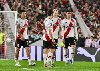 River cayó 2-1 con Palmeiras en el Monumental