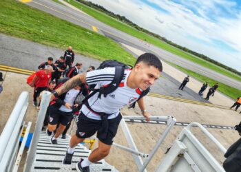 River va por la remontada frente al Palmeiras