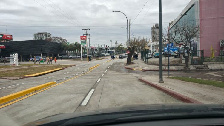 Se habilitó la Av. Sagrada Familia entre Colón y Costanera