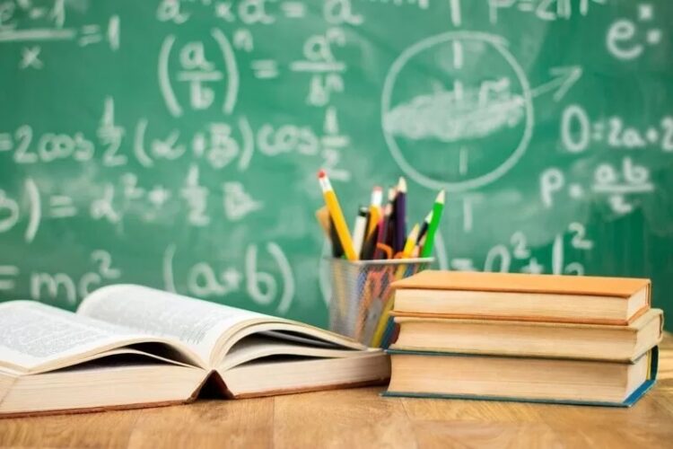 Solo 10 de cada 100 estudiantes llegan al final de la secundaria en tiempo y forma