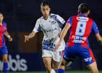 Talleres perdió pero sigue puntero