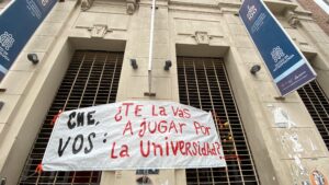 Tercera marcha universitaria en imágenes: el reclamo estudiantil que no cesa