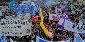 Marcha Universitaria