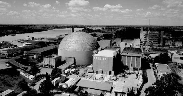 Trabajadores nucleares rechazan privatización de las centrales en Argentina