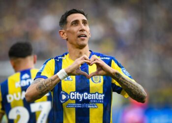 Di María y Paredes fueron los mejores en el empate 1-1 entre Rosario y Boca