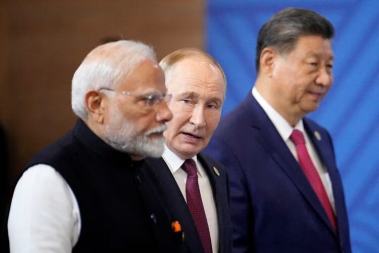 Los líderes de Rusia, China e India se reunieron en la cumbre de la OCS en Tianjin para fortalecer la cooperación económica, de seguridad y política en un contexto de tensiones con Occidente.