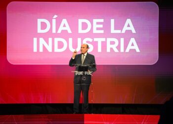 Francos dijo que hay “intentos de desestabilización y de romper el juego democrático”