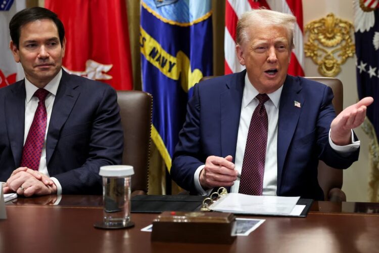 Foto de archivo: Donald Trump junto al secretario de Estado Marco Rubio.