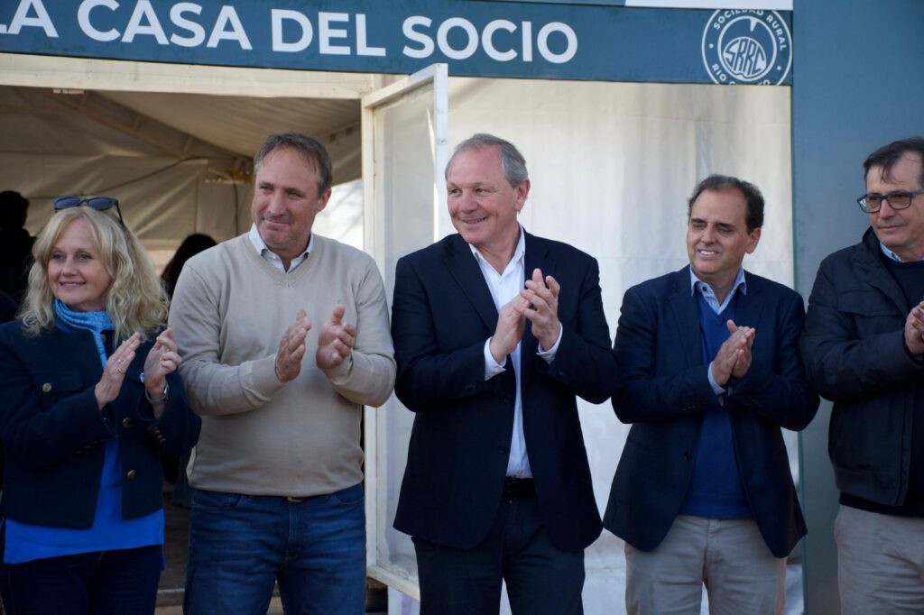 Los gobernadores de Provincias Unidas se mostrarán con referentes de la Mesa de Enlace