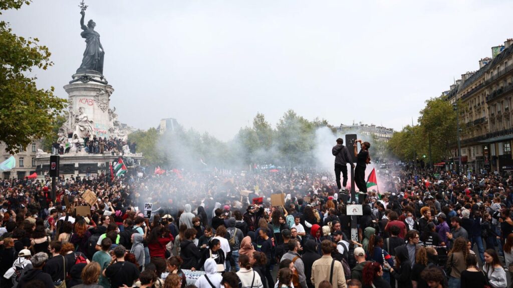 Protestas masivas desafían al nuevo primer ministro francés