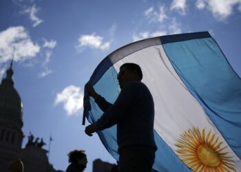 Repudio generalizado desde Córdoba a la serie de vetos de Milei