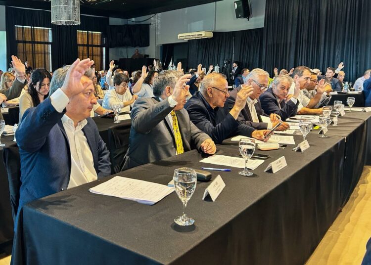 Los legisladores provinciales sesionaron en la localidad de Cruz del Eje.