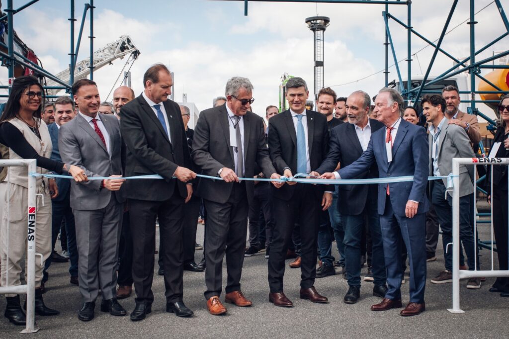 Passerini: No puede haber superávit fiscal con obras paralizadas o fábricas cerradas Passerini: No puede haber superávit fiscal con obras paralizadas o fábricas cerradas