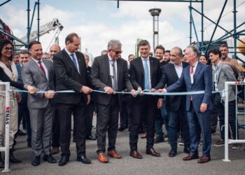 Passerini: No puede haber superávit fiscal  con obras paralizadas o fábricas cerradas