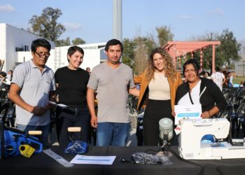 Emprendimientos reciben nuevas herramientas para potenciar la economía popular