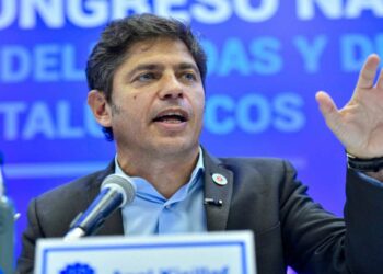 Kicillof criticó al FMI y al Banco Mundial: Se han convertido en lo contrario de lo que pretendían ser