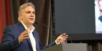 El gobernador de Córdoba, Martín Llaryora