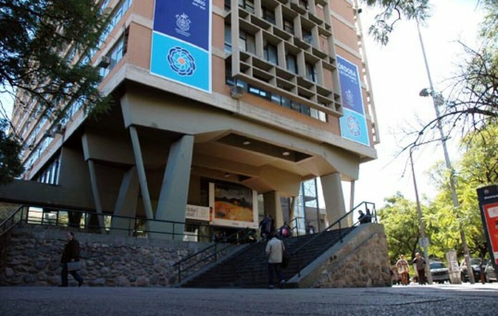 La Municipalidad pagará un vencimiento con fondos propios