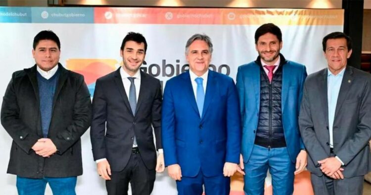Los gobernadores de Provincias Unidas encabezarán mañana en Puerto Madryn un acto de campaña con fuerte impronta federal y la presencia de Juan Schiaretti como candidato.