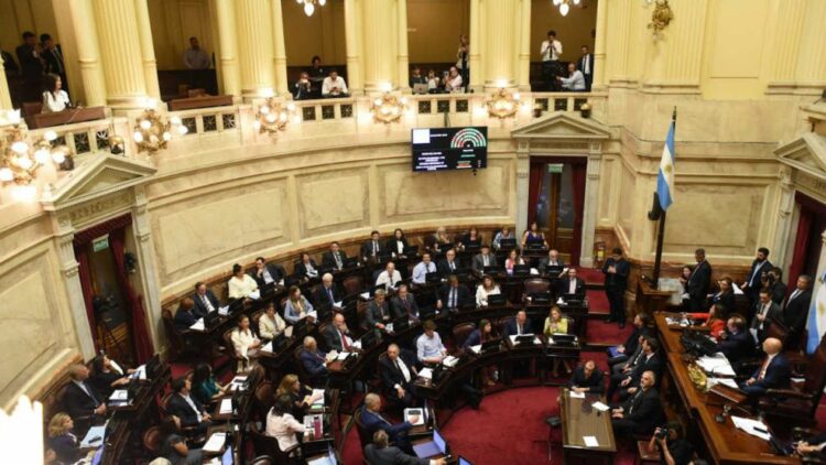 El Senado definirá mañana el temario de la sesión del jueves, que incluiría la regulación de decretos presidenciales, la ley de emergencia en Discapacidad y la posible interpelación a Karina Milei.