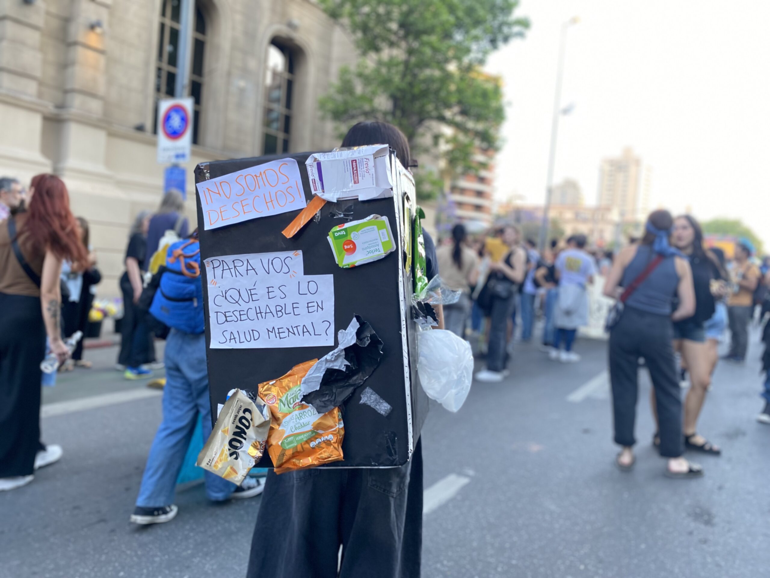 Córdoba marchó para exigir políticas integrales de salud mental Córdoba marchó para exigir políticas integrales de salud mental