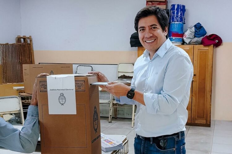 Voto Gonzalo Roca, candidato de la Libertad Avanza en Córdoba Voto Gonzalo Roca, candidato de la Libertad Avanza en Córdoba.