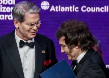 Milei anunció una reforma tributaria para eliminar impuestos “ridículos y distorsivos”