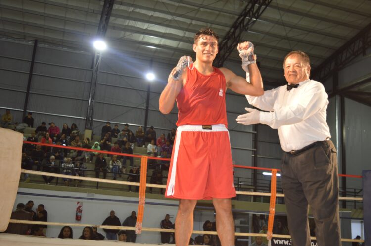 Adonis Leonel Espíndola