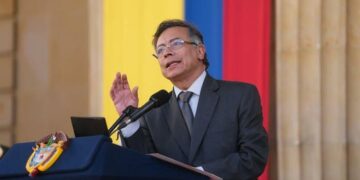 América Latina rechaza injerencias de Estados Unidos y respalda a Colombia América Latina rechaza injerencias de Estados Unidos y respalda a Colombia