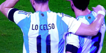 El festejo de Gio Lo Celso en el 1 a 0 a los 30 minutos de primer tiempo.