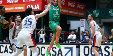 Atenas perdió el primero de local ante San Lorenzo Atenas perdió el primero de local ante San Lorenzo