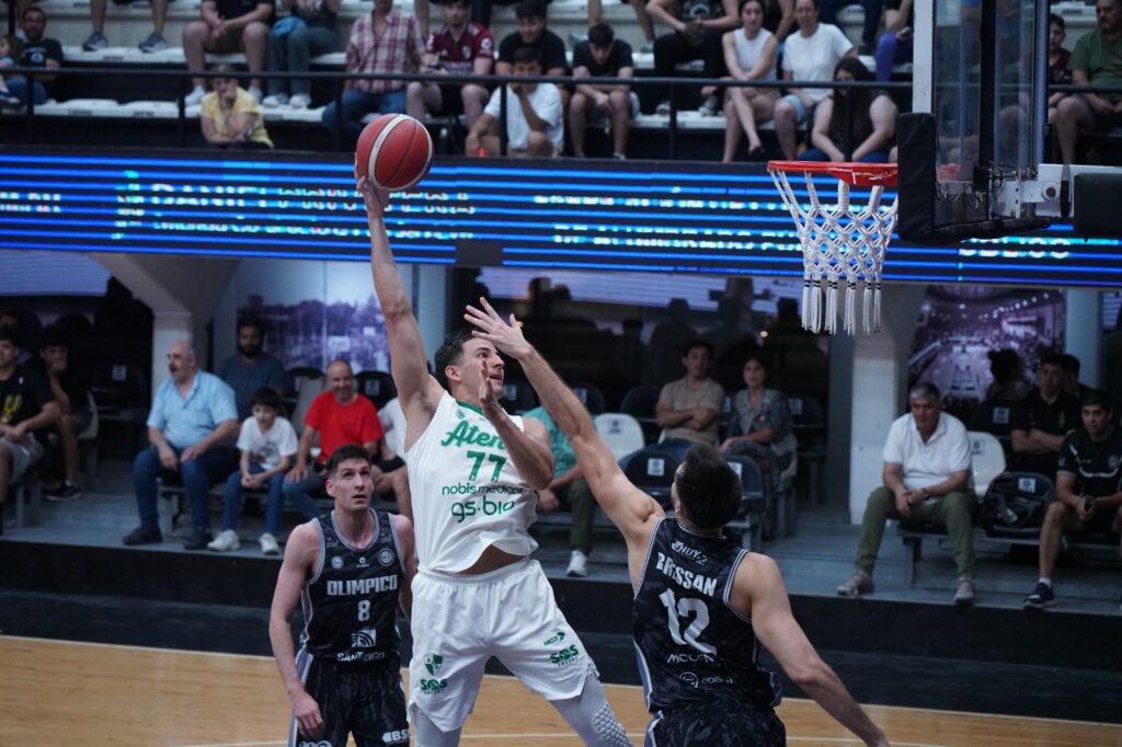 Atenas recibe a San Lorenzo en busca de extender la racha ganadora