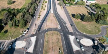 Vista aérea de la duplicación de calzada de la Av. Padre Lucchese.