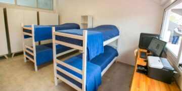 Becas UNC 2026: abrieron las inscripciones de apoyo económico y alojamiento La Residencia Universitaria de la UNC es un alojamiento para estudiantes ingresantes.