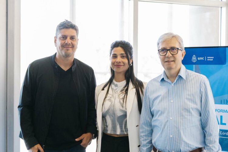 El presidente de Casege, Lucas Dagatti; la secretaria de Comercio de la Provincia, Nadia Villegas; y el rector de la UNC, Jhon Boretto.