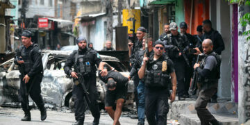 Brasil bajo fuego Brasil bajo fuego