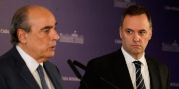 Renunció Guillermo Francos y Manuel Adorni asumirá como nuevo jefe de Gabinete