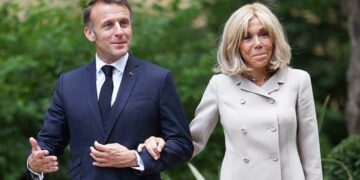 Comenzó el juicio a 10 acusados de ciberacoso sexista y transfóbico contra Brigitte Macron Comenzó el juicio a 10 acusados de ciberacoso sexista y transfóbico contra Brigitte Macron