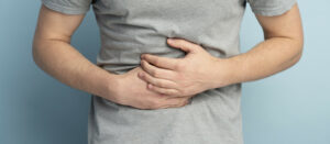 El reflujo estomacal produce acidez.