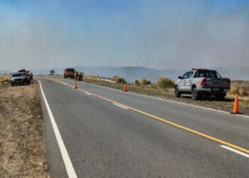 Cortaron el camino de las Altas Cumbres por el incendio en la Quebrada del Condorito