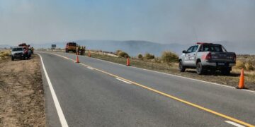 Cortaron el camino de las Altas Cumbres por el incendio en la Quebrada del Condorito