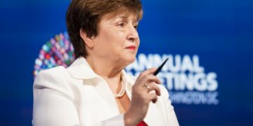 El FMI recortó un punto porcentual la previsión de crecimiento para la Argentina en 2025.