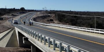 El asfaltado garantiza mejor transitabilidad para residentes locales, promueve el turismo de la región y se convertirá en un nuevo atractivo turístico