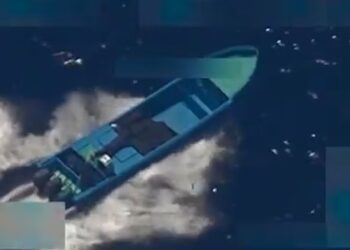 Estados Unidos ataca lancha de supuesto cártel de drogas