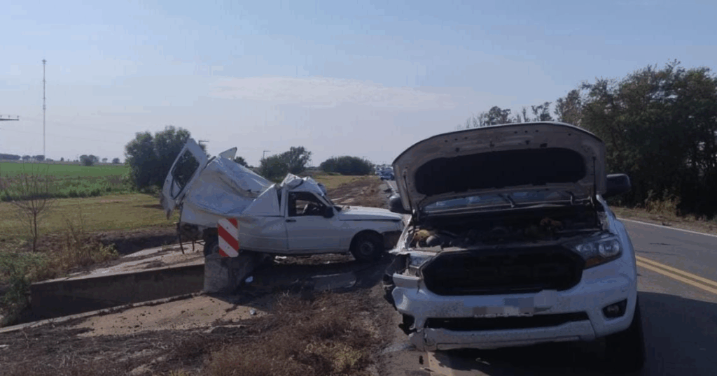 Fatal triple choque en la ruta 9: murió un hombre y cuatro personas resultaron heridas cerca de Manfredi