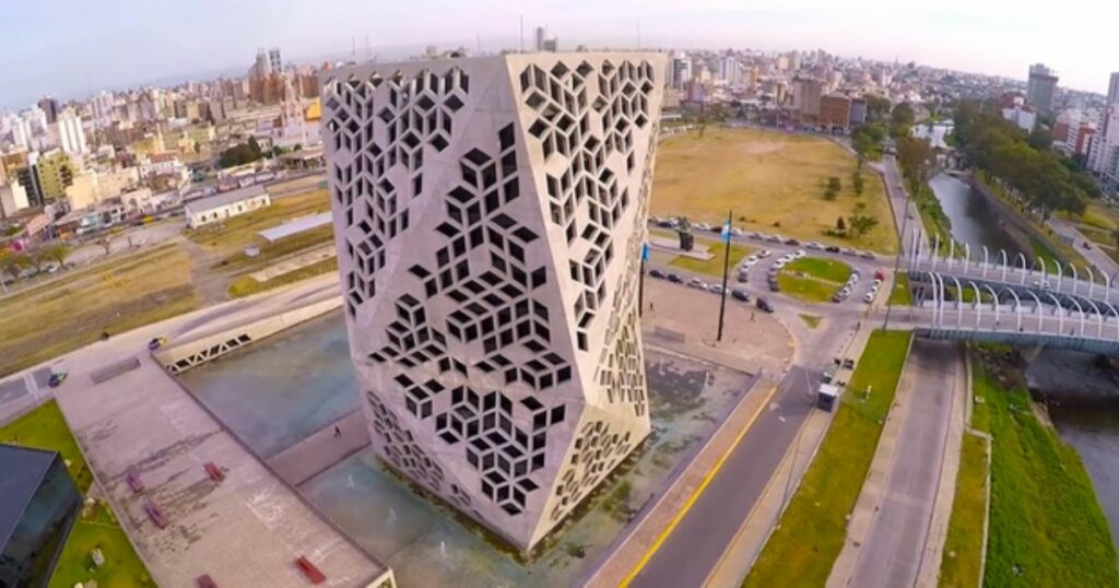 Haberes en Córdoba: cuándo cobran jubilados y empleados públicos